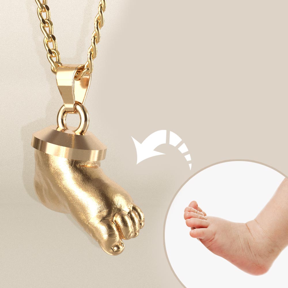 Personalisierte Kette mit 3D Fuß vom eigenem Baby gold